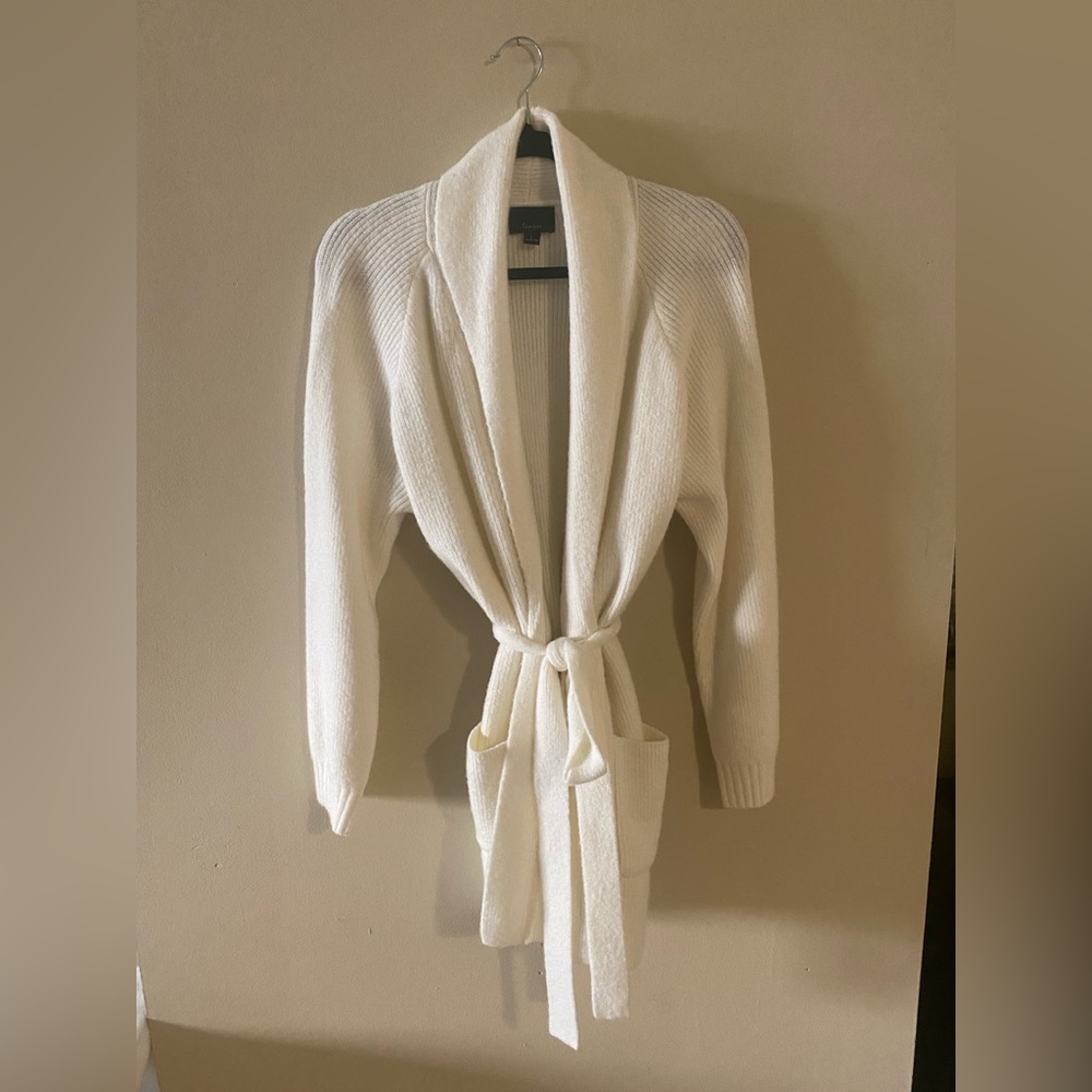 Lumière: Cream White Cardigan Sweater